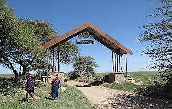 Serengeti NP Naabi Gate