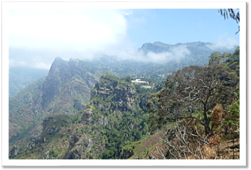 Usambara Mountains: Irente view point, view to the right